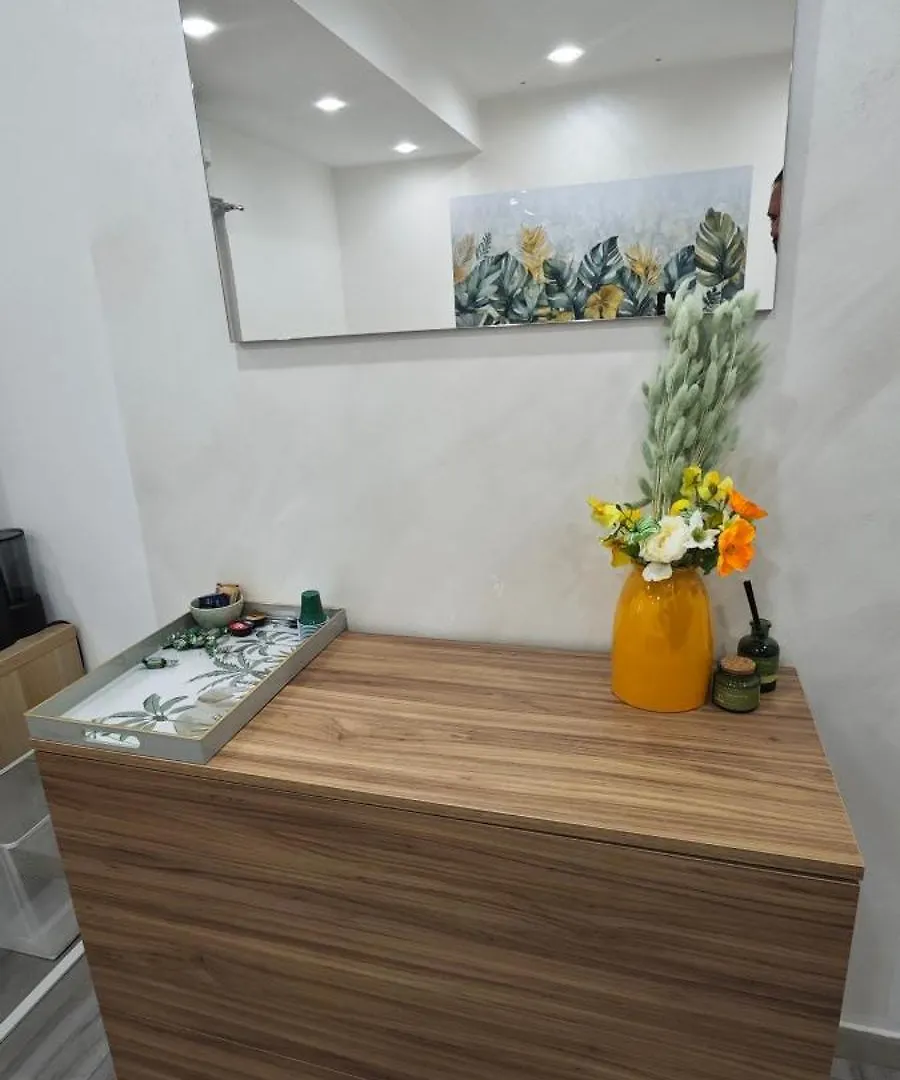 Guest house Wonder House Hotel Mirabella Imbaccari Italy
